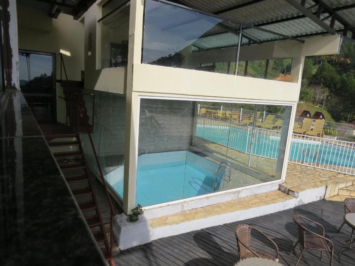 Hotel Fazenda Caledonia Inn โนวาฟริบูร์โก ภายนอก รูปภาพ